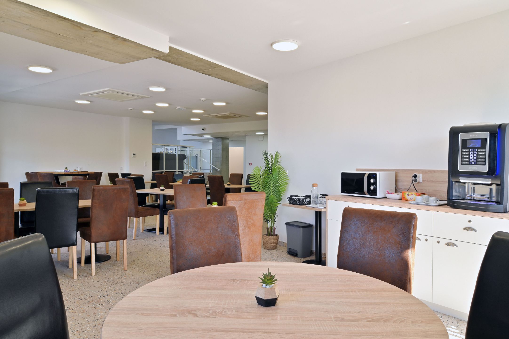 La résidence de tourisme à Ajaccio en Corse-du-Sud et son petit-déjeuner | Résidence Easy Lodge